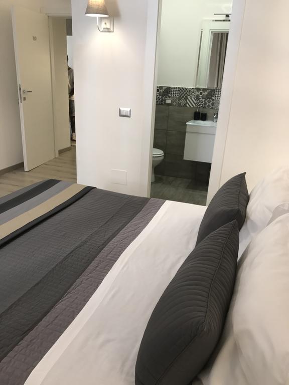Angolo Di Roma Guest House Екстериор снимка