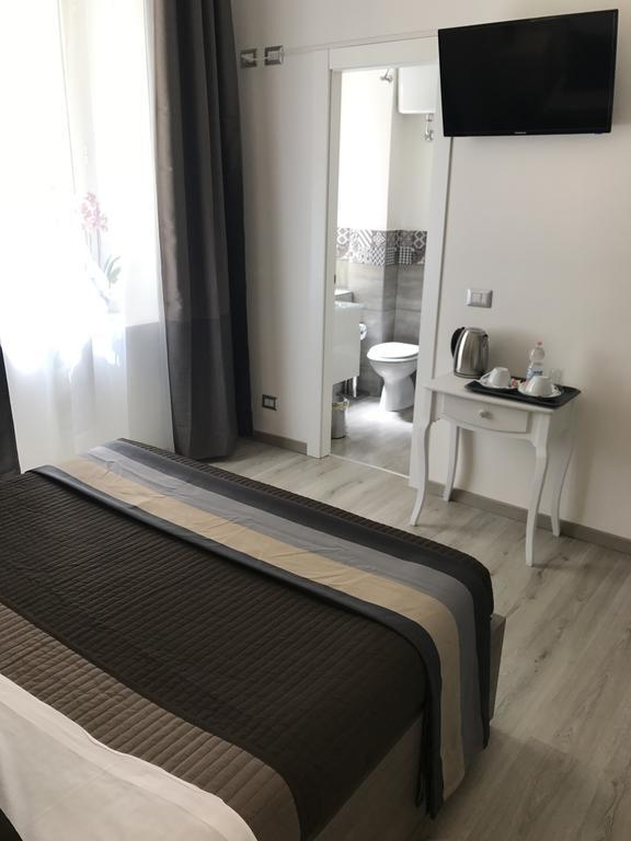 Angolo Di Roma Guest House Екстериор снимка