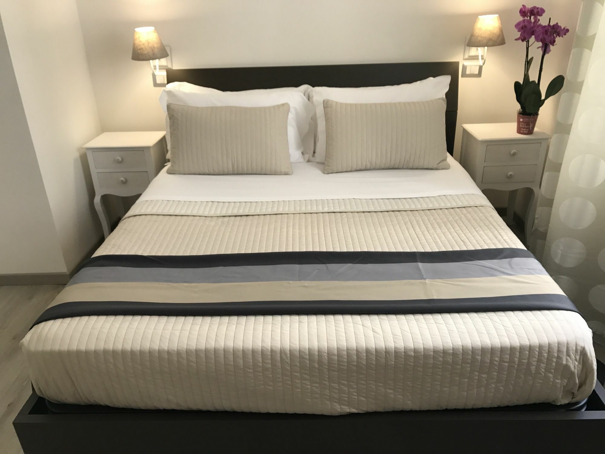 Angolo Di Roma Guest House Екстериор снимка