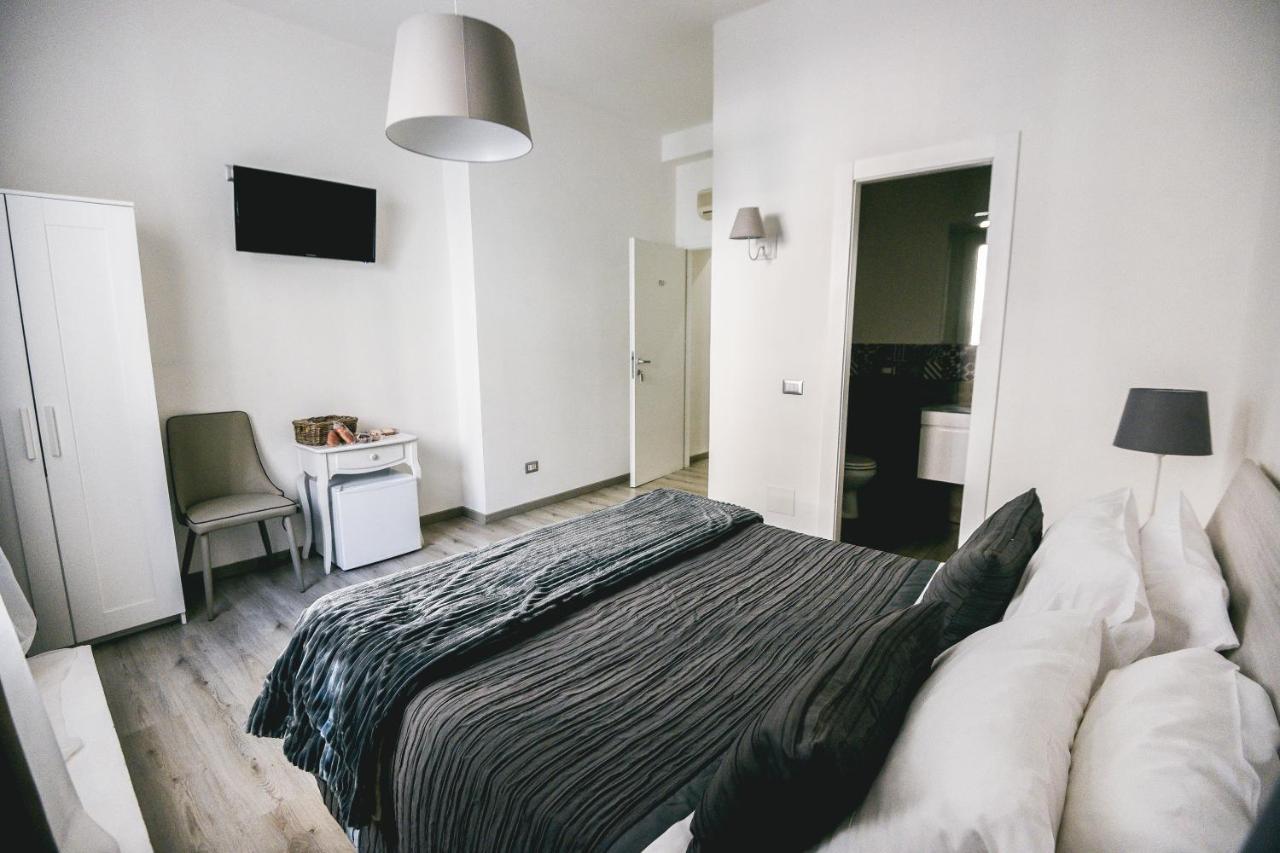 Angolo Di Roma Guest House Екстериор снимка
